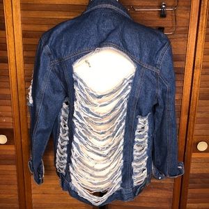 ‼️SOLD‼️ NWOTSuper Distressed Dark BlueJean Jacket